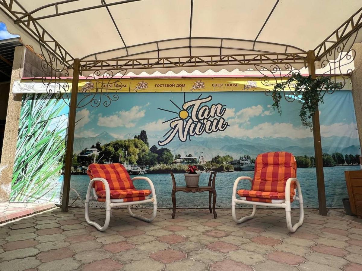 Tan Nuru Guest House Гостевой Дом Тан Нуру 乔尔蓬阿塔 外观 照片